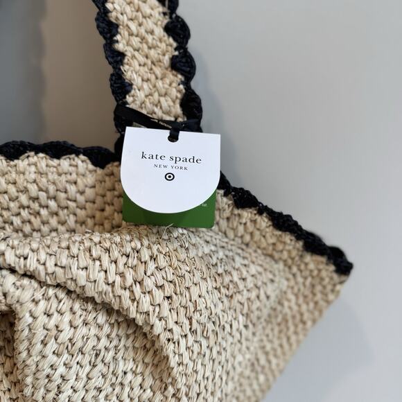 Kate Spade Raffia Bow Tote Bag Target exclusive Natural Straw NWT Beach Travel - Picture 4 of 6